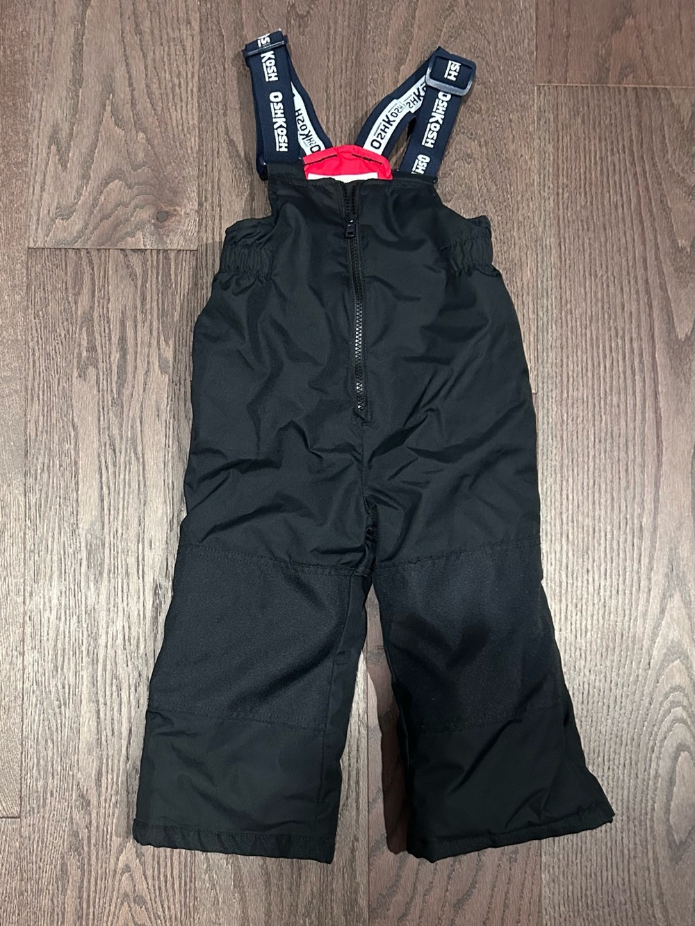Oshkosh Size 2T Toddler Snow Pants